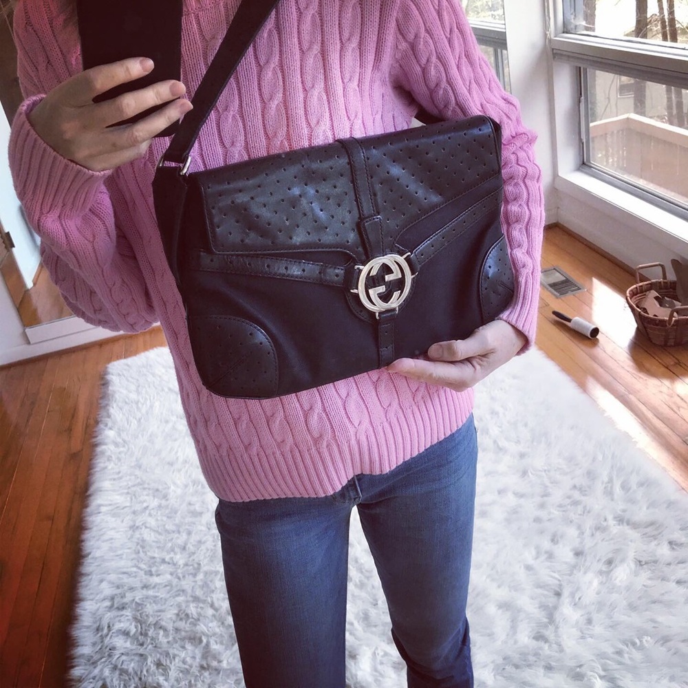 Vintage authentic Gucci double G leather bag GG